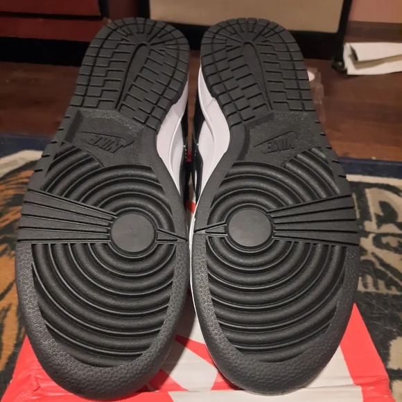 Panda Dunks - Picture 4 of 4